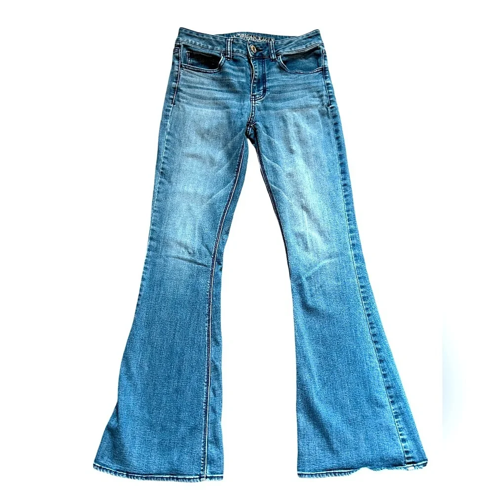 AMERICAN EAGLE HIGH RISE BOOTCUT STRETCHY JEANS - Picture 1 of 3